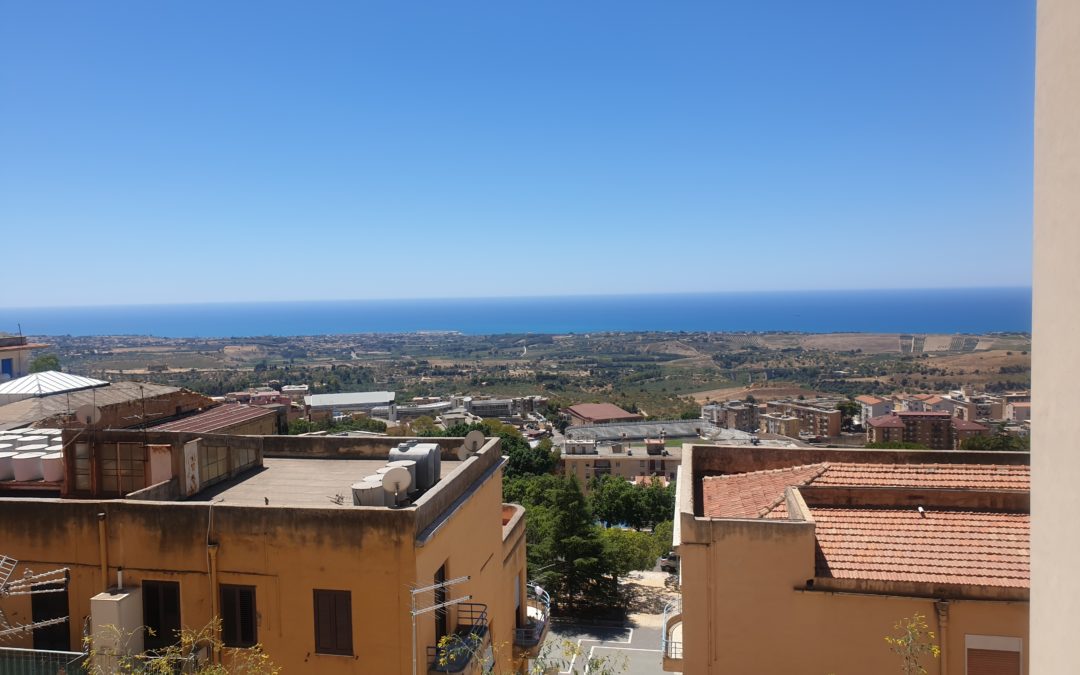 MINORI STRANIERI SOLI AD AGRIGENTO. UNA RIFLESSIONE DAL CENTRO DI PRIMA ACCOGLIENZA DEL PROGETTO FAMI 17/43 IRIS